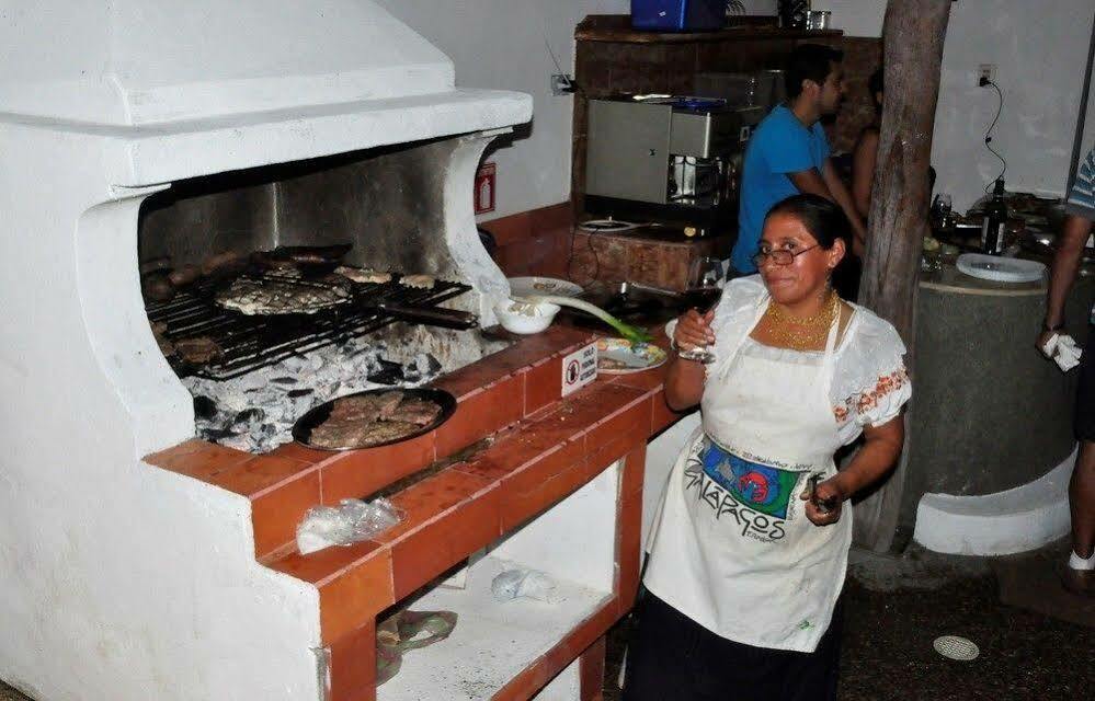 Galapagos House Hostel Puerto Ayora  Zewnętrze zdjęcie